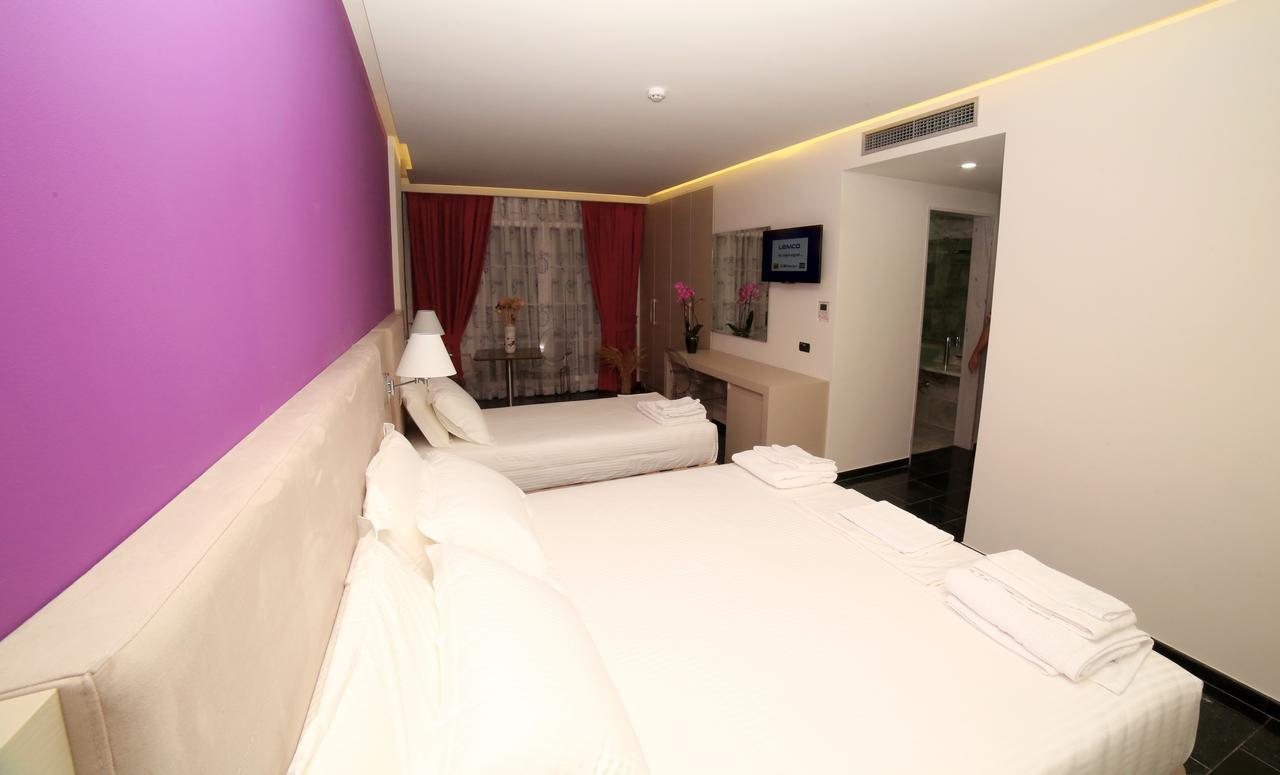 Hotel Palace Vlorë Eksteriør billede