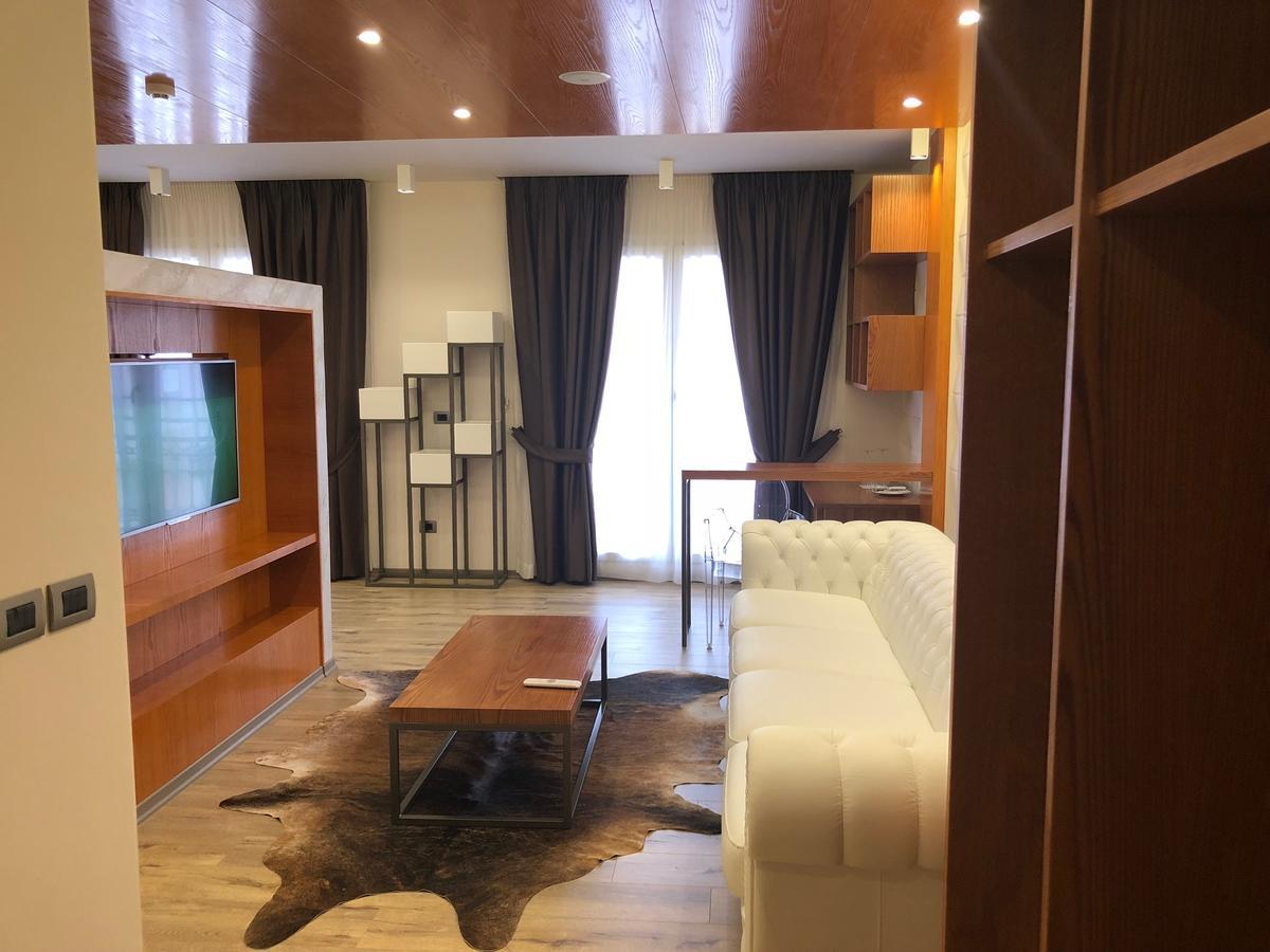Hotel Palace Vlorë Eksteriør billede