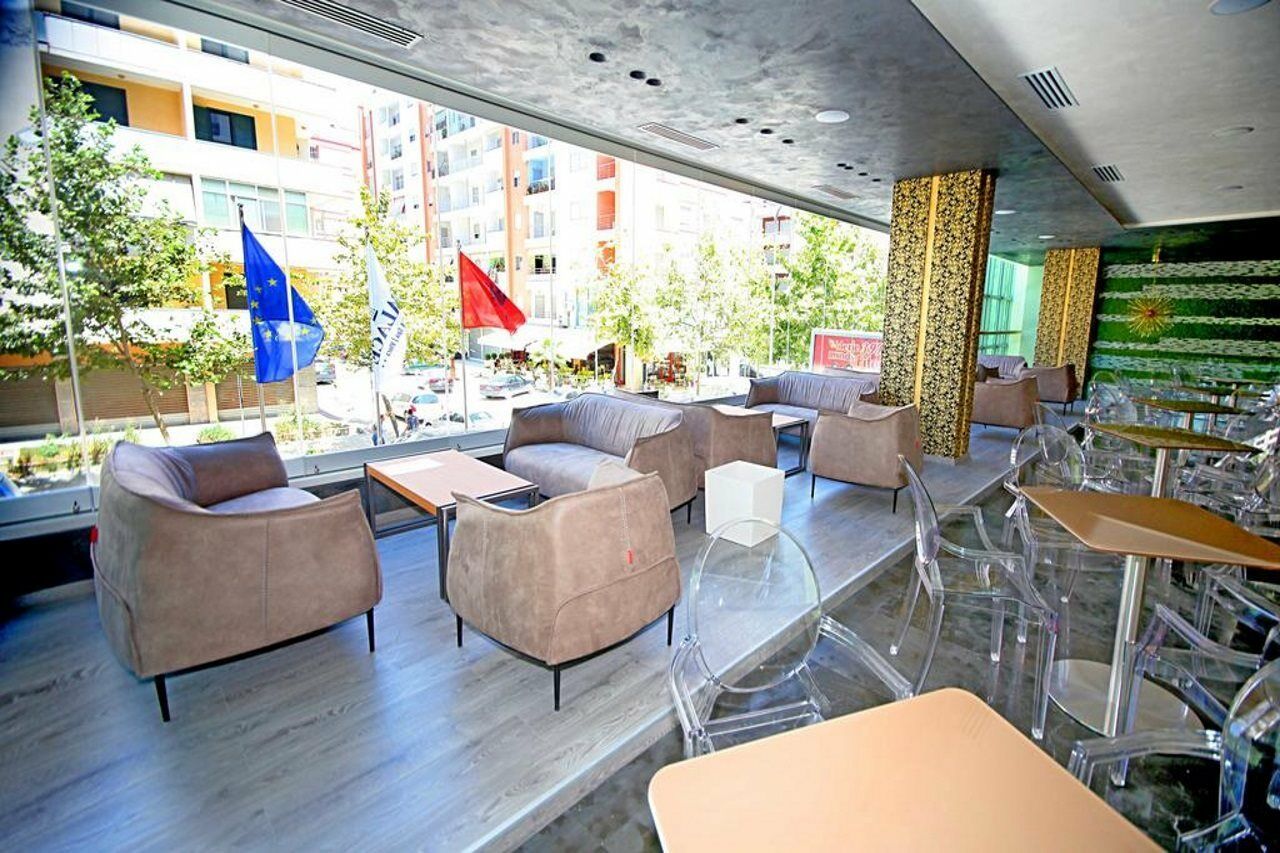 Hotel Palace Vlorë Eksteriør billede
