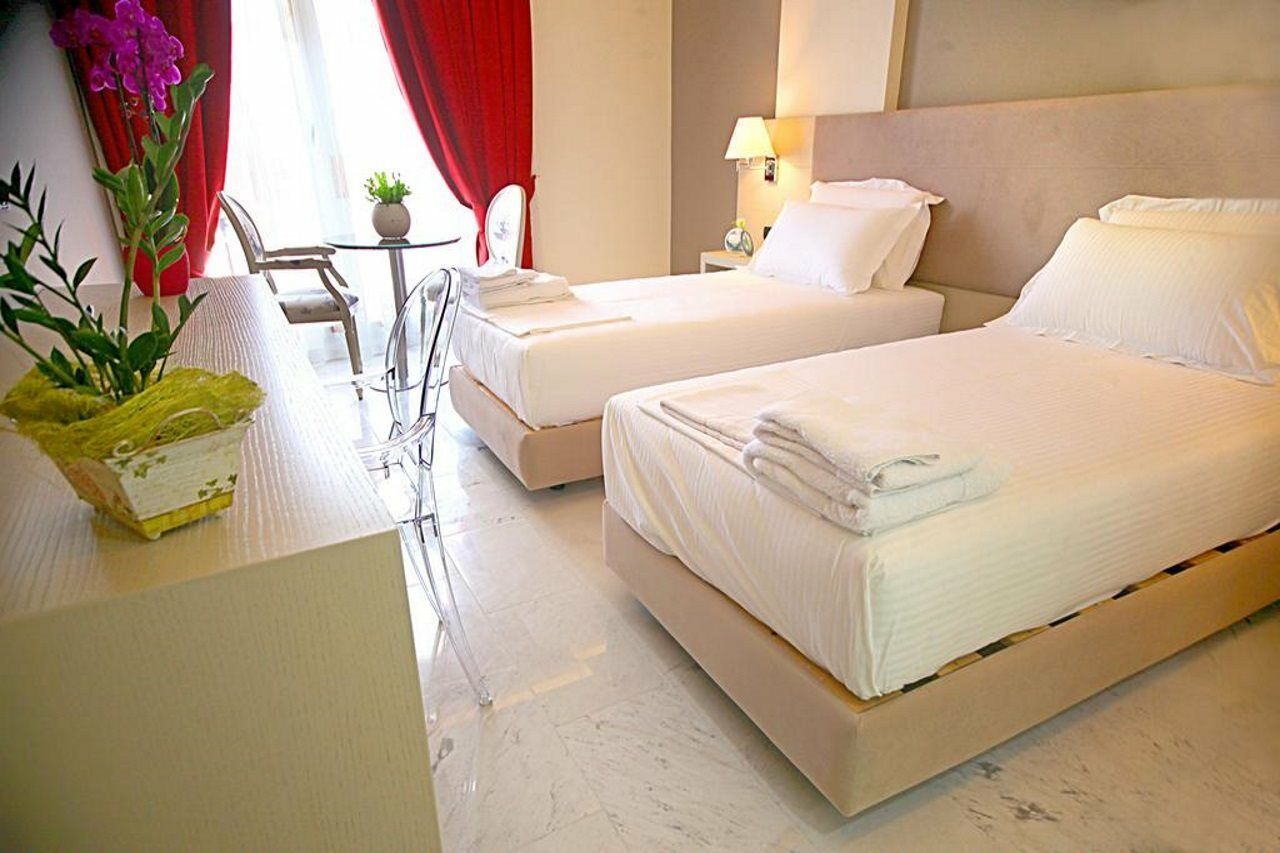 Hotel Palace Vlorë Eksteriør billede